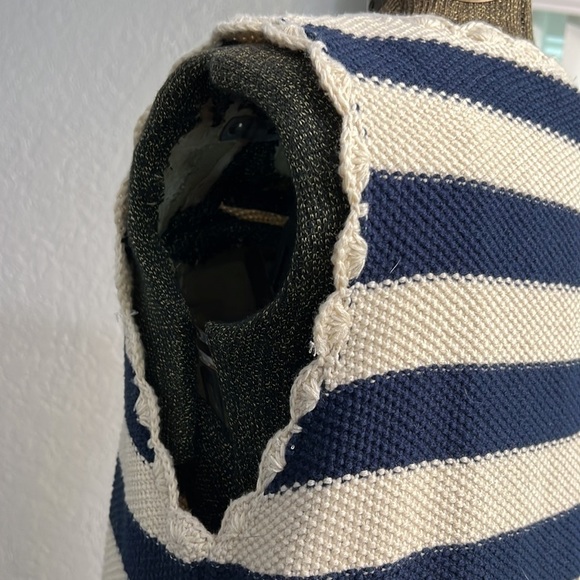 FRNCH PARIS STRIPED BLUE & CREAM KNIT TANK TOP MEDIUM - Picture 9 of 16